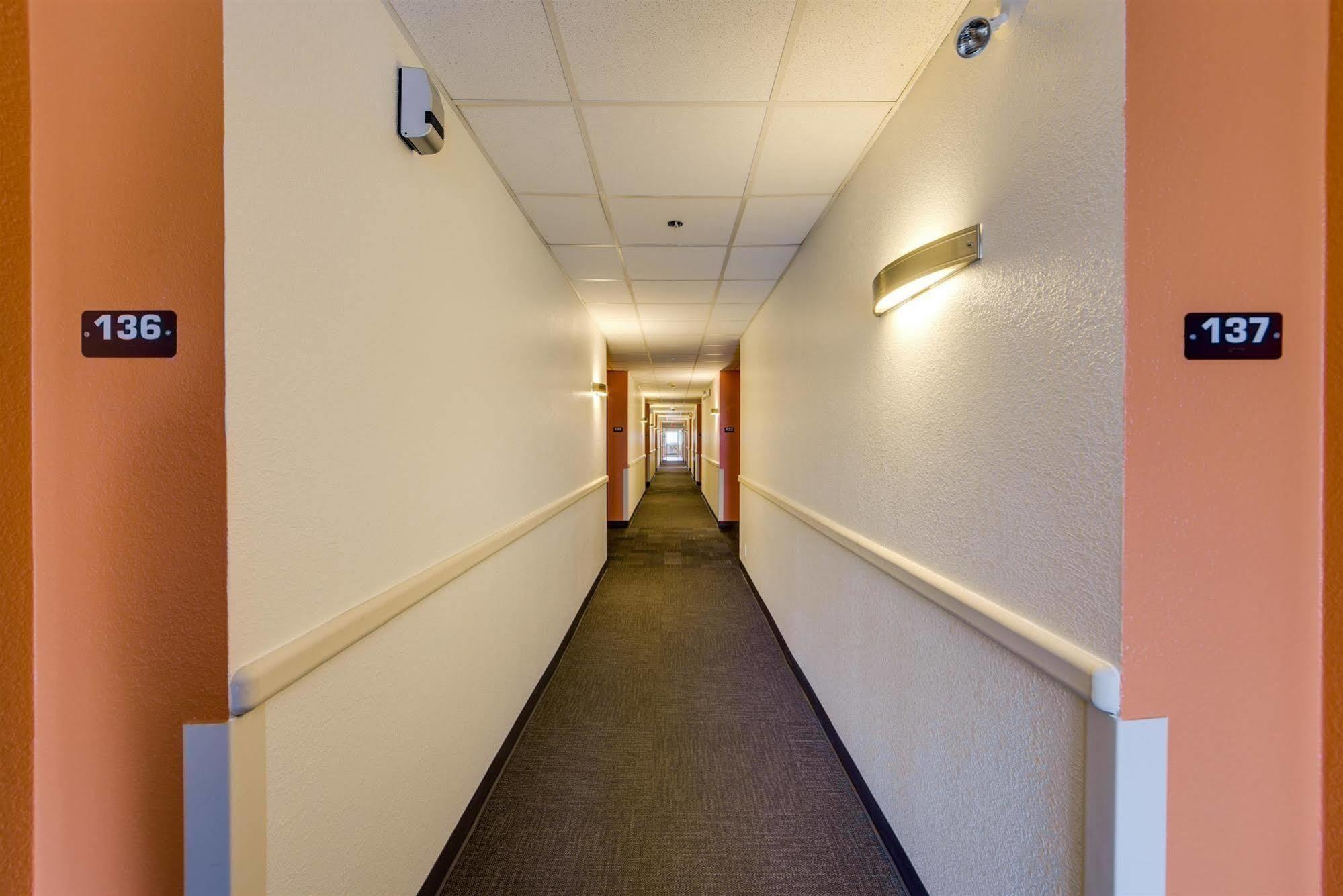 Motel 6-Brampton, On - Toronto Exteriör bild